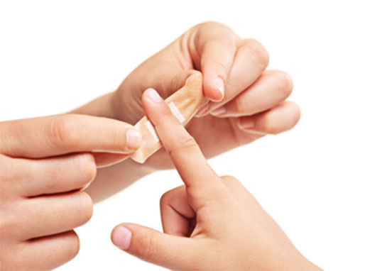 Yara Bandı Nedir ve Faydaları Nelerdir?